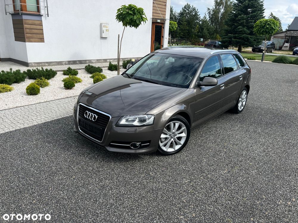 Audi A3 Sportback 2.0 TDI DPF quattro Ambition - 9