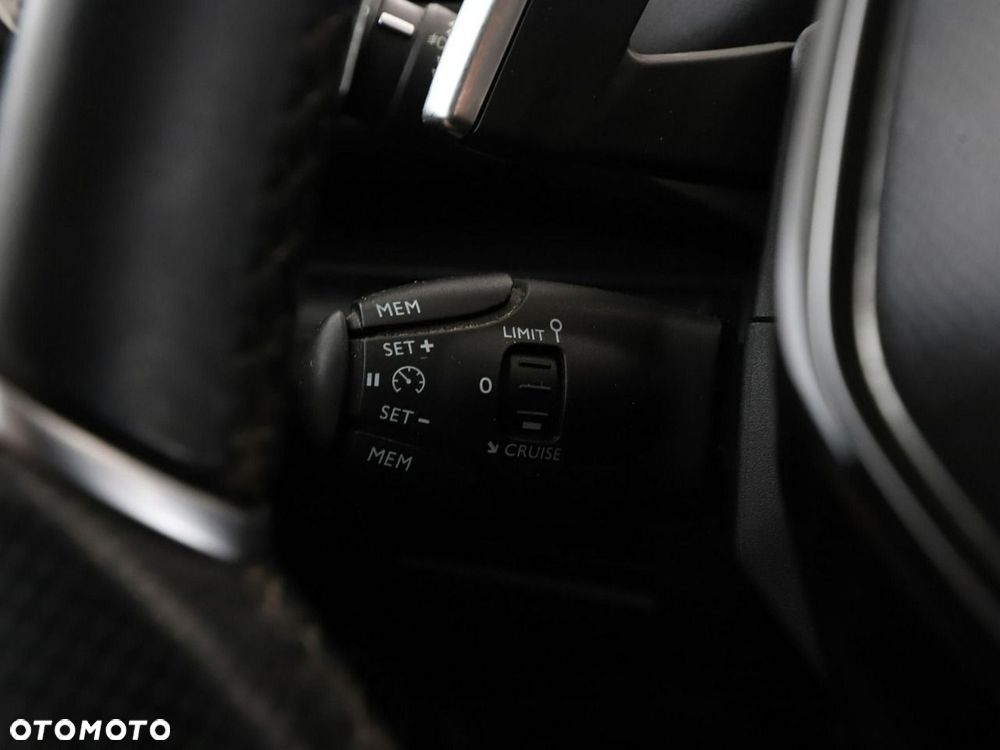 Peugeot 5008 2.0 BlueHDi GT S&S EAT8 - 36