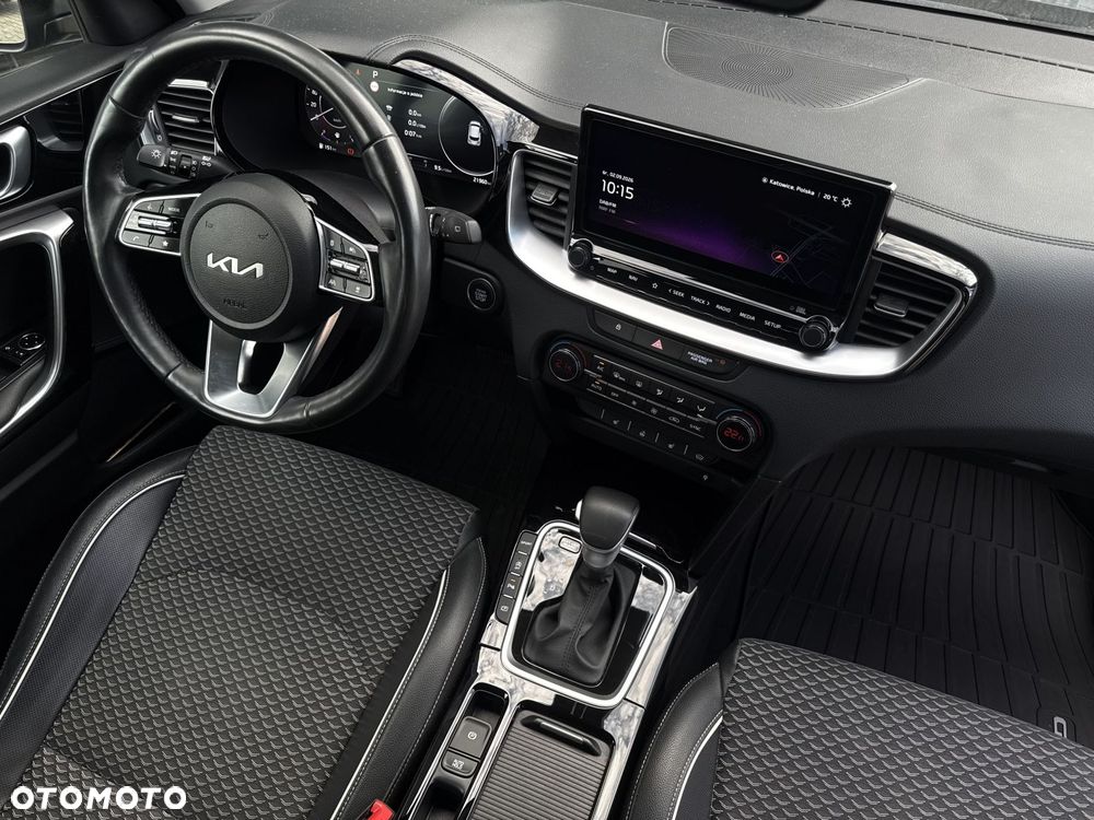Kia XCeed - 15