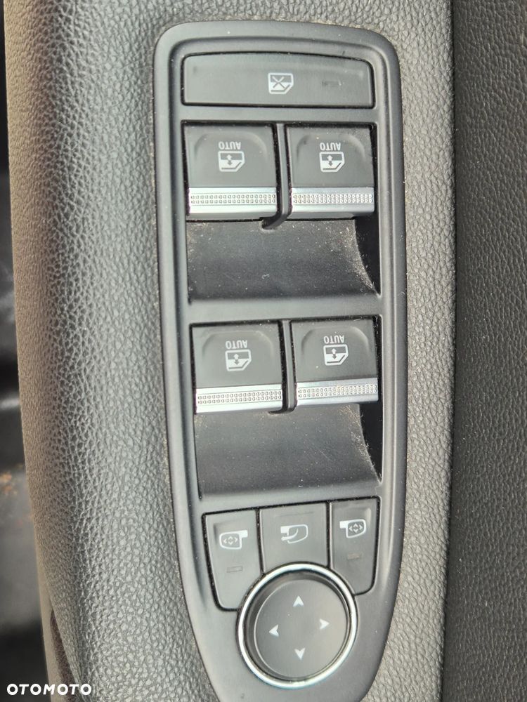 Renault Captur - 11