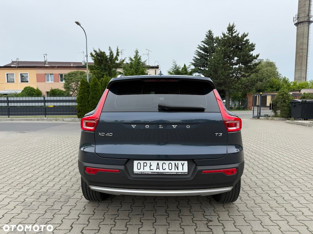 Volvo XC 40 T3 Momentum Pro - 10