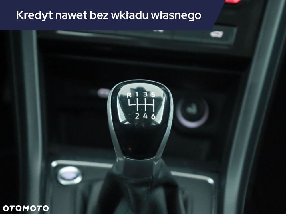 Volkswagen Touran - 15