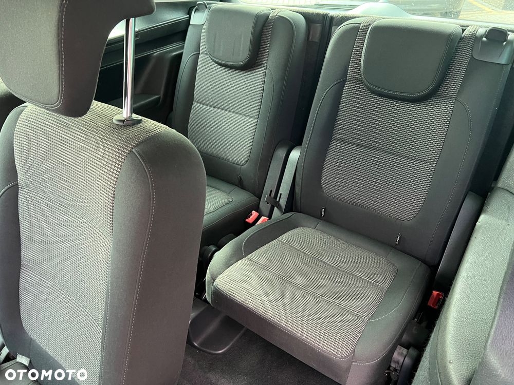 Volkswagen Sharan - 18