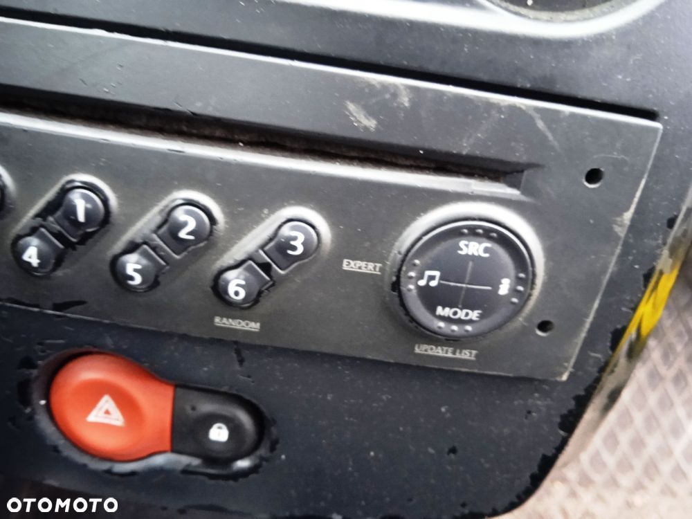 Na części Renault Clio III kolor NV676 K9K766 skrzynia JR5124 maska klapa błotnik drzwi zderzak - 8