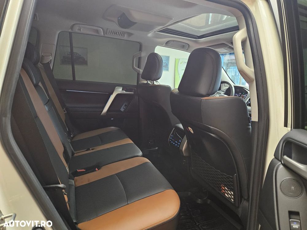 Toyota Land Cruiser 2.8l D-4D 204 CP A/T 7 locuri Luxury AVS Black - 14
