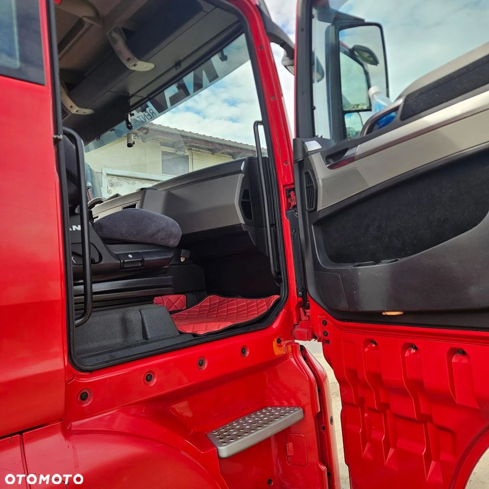 MAN TGX - 9