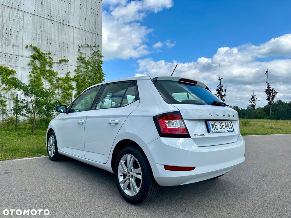 Skoda Fabia 1.0 TSI Ambition - 4