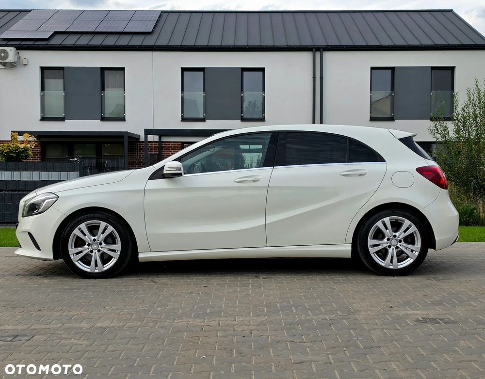 Mercedes-Benz Klasa A 180 7G-DCT AMG Line - 9