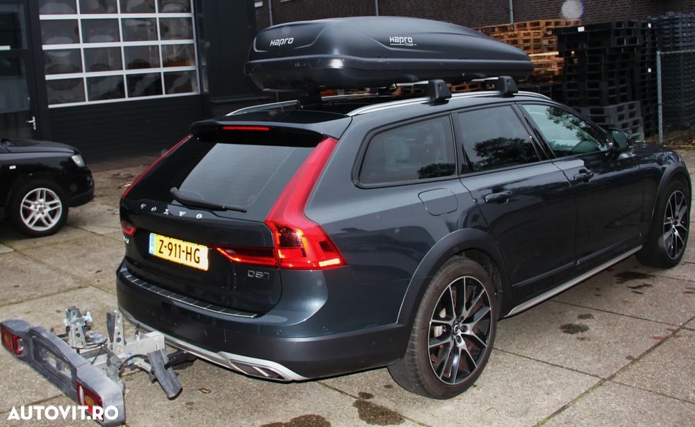 Volvo V90 V90CC D5 AWD - 10