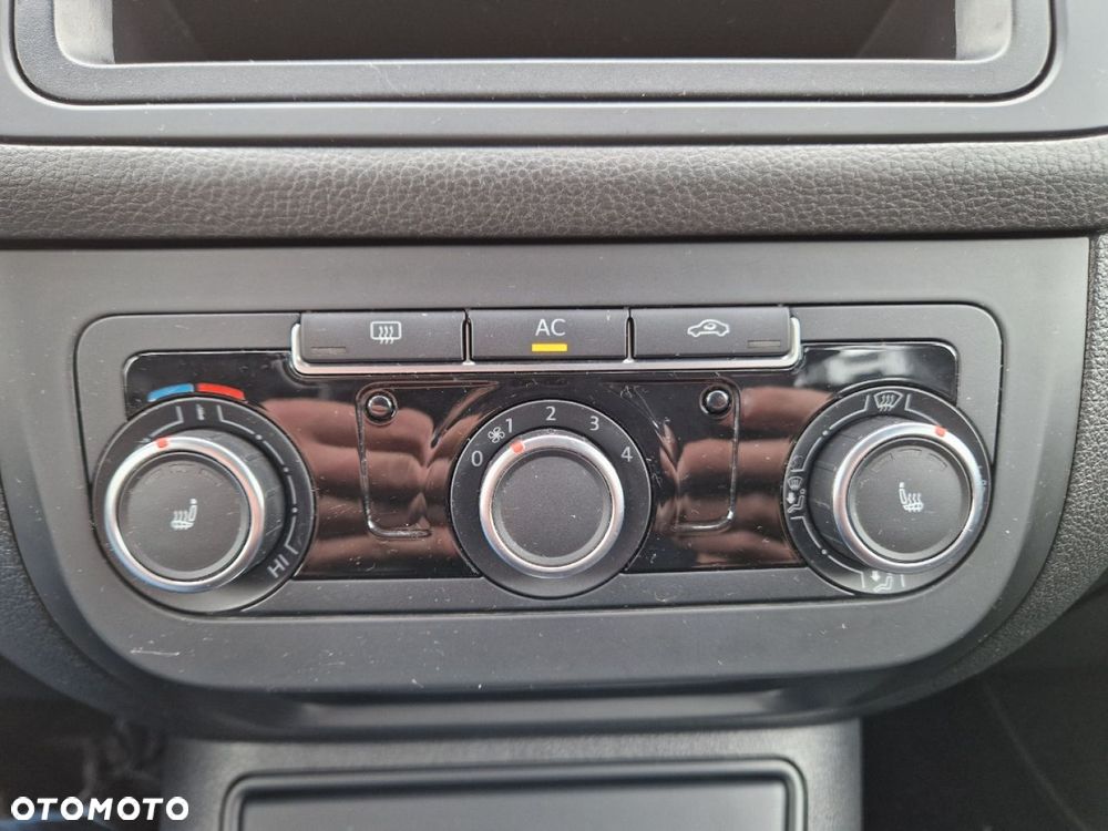 Volkswagen Golf Plus 1.2 TSI DSG Comfortline - 12