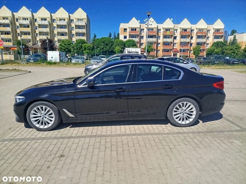 BMW Seria 5 518d Luxury Line - 23
