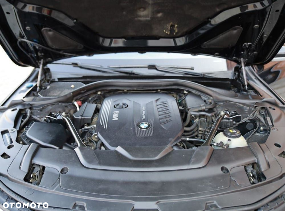 BMW Seria 7 740d xDrive - 20
