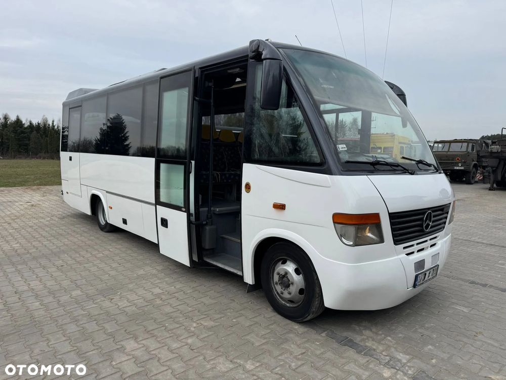 Mercedes-Benz VARIO 818D - 1