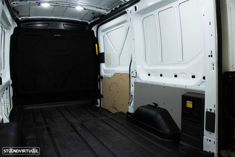 Ford E-Transit CONFORT 350M 75 kWh - 4