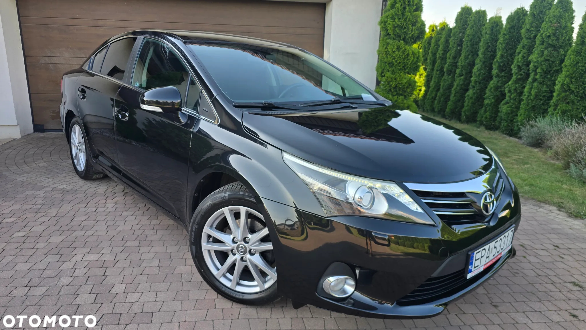 Toyota Avensis - 14