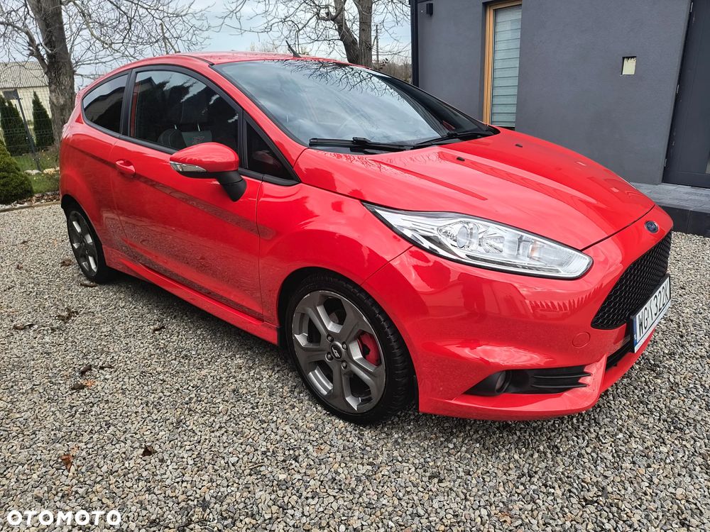 Ford Fiesta ST - 2