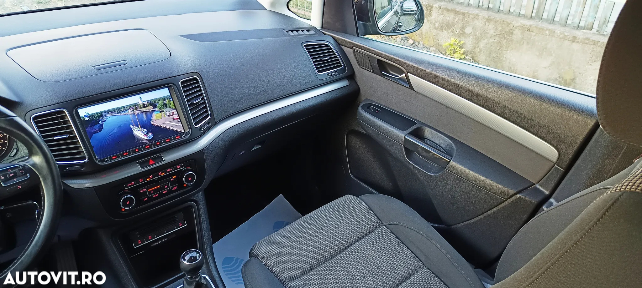 Volkswagen Sharan 2.0 TDI BlueMotion Technology Comfortline - 14