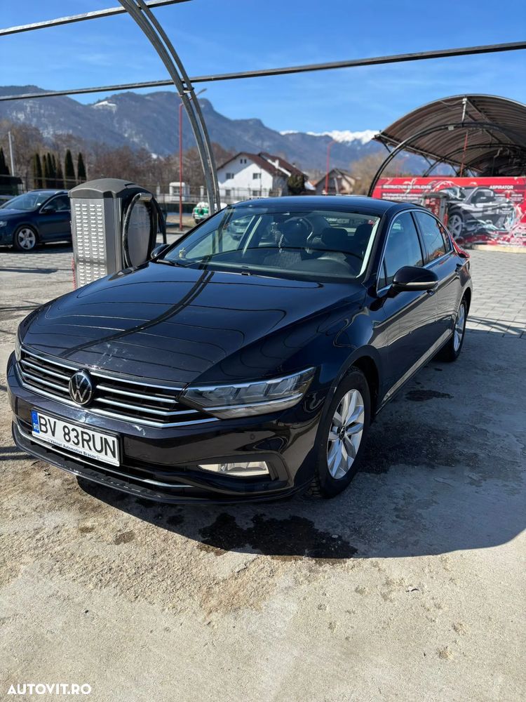 Volkswagen Passat 2.0 TDI DSG Comfortline - 2