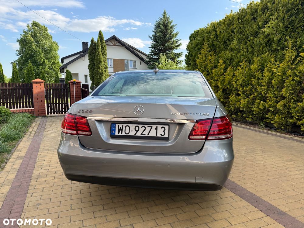 Mercedes-Benz Klasa E 300 BlueTEC HYBRID Elegance - 9