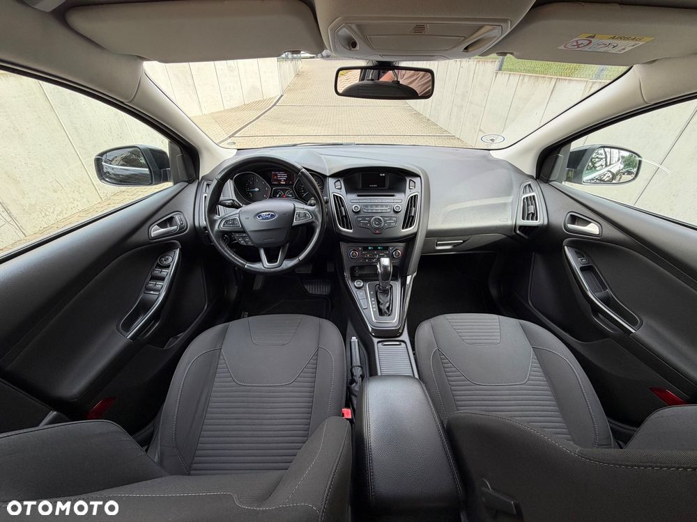 Ford Focus - 17