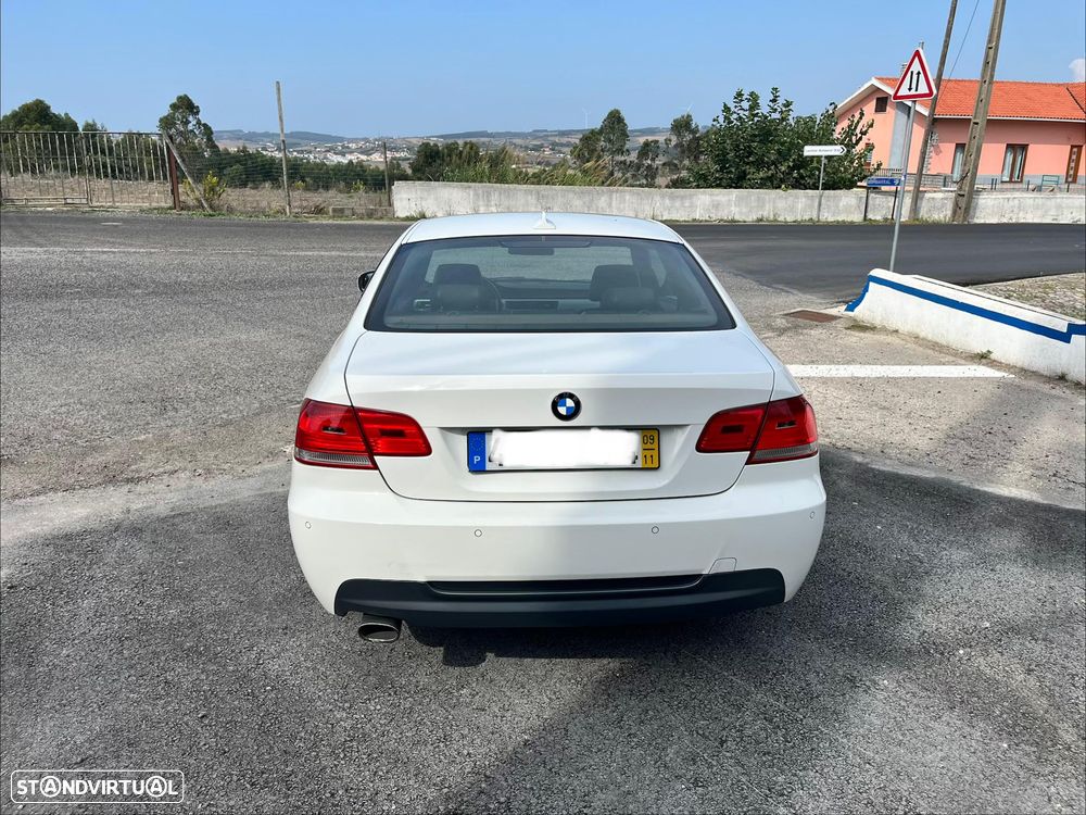 BMW 320 d Coupe - 6