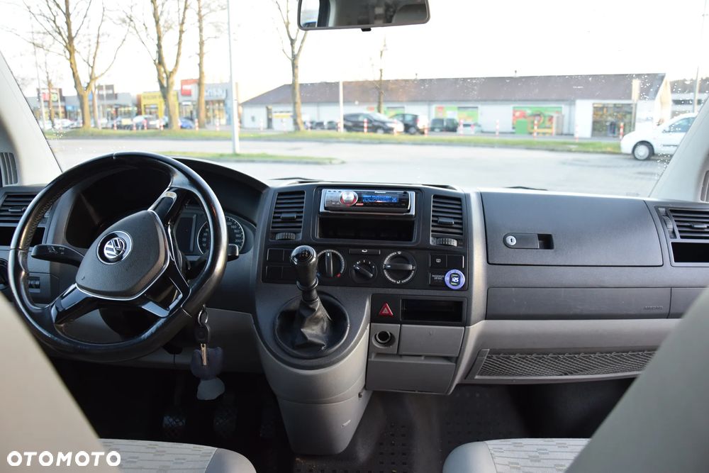 Volkswagen Transporter Caravelle Lang Comfortline - 12