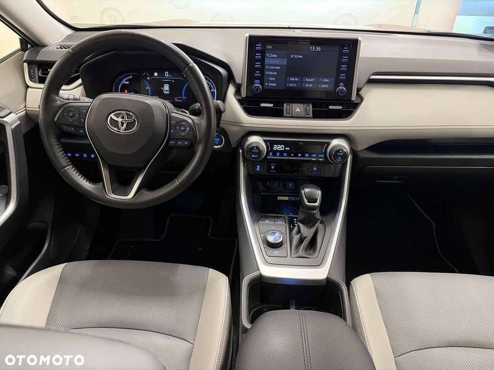 Toyota RAV4 - 3