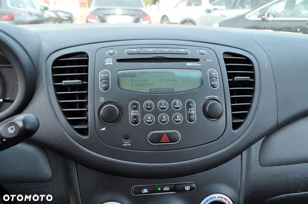 Hyundai i10 1.1 Classic + - 18