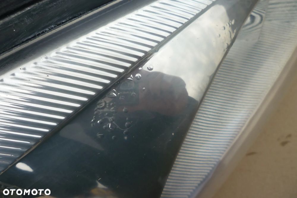 lampa prawa Kia Sportage II - 4