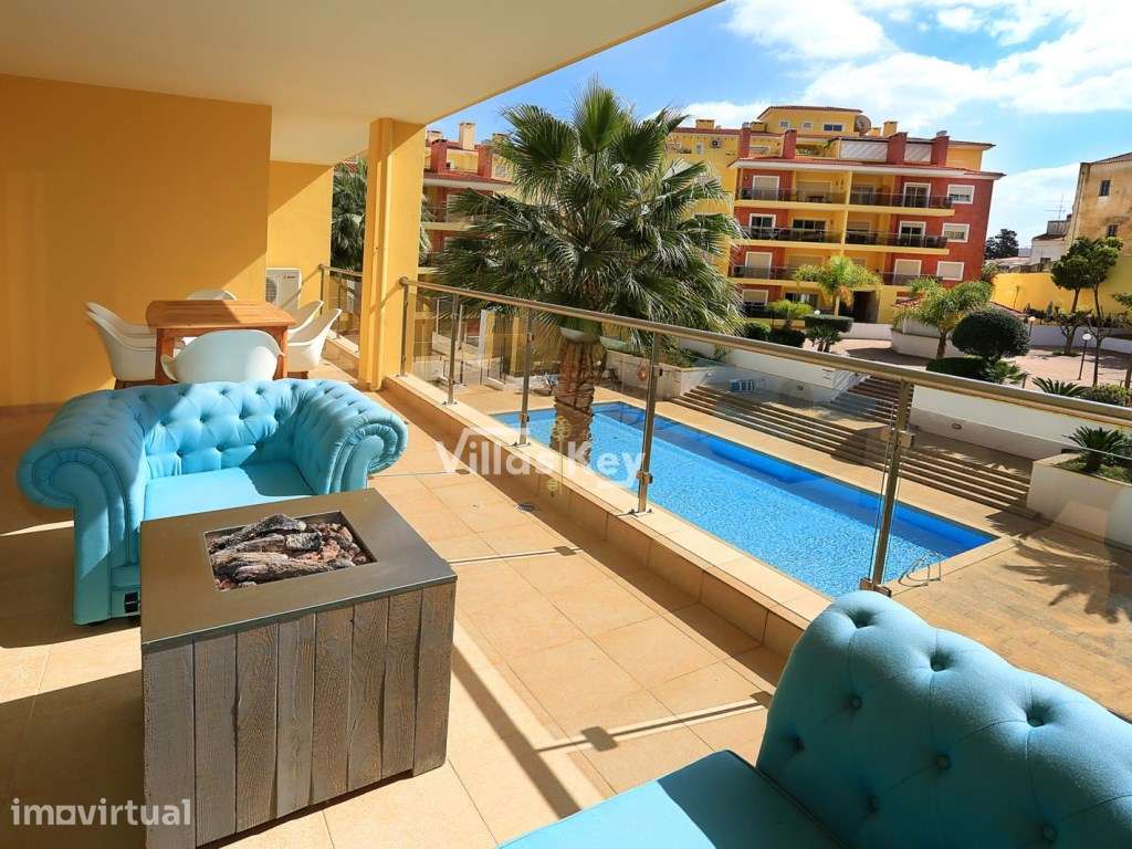 Apartamento com 2 quartos e piscina perto do centro e das praias, e... - Grande imagem: 4/36