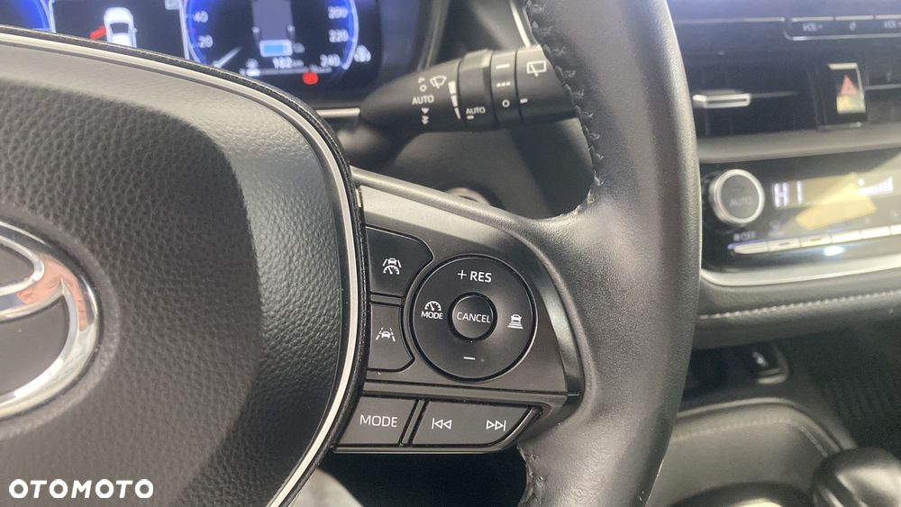 Toyota Corolla 1.8 Hybrid Style - 23