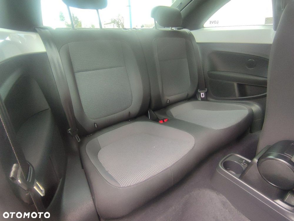 Volkswagen Beetle - 27