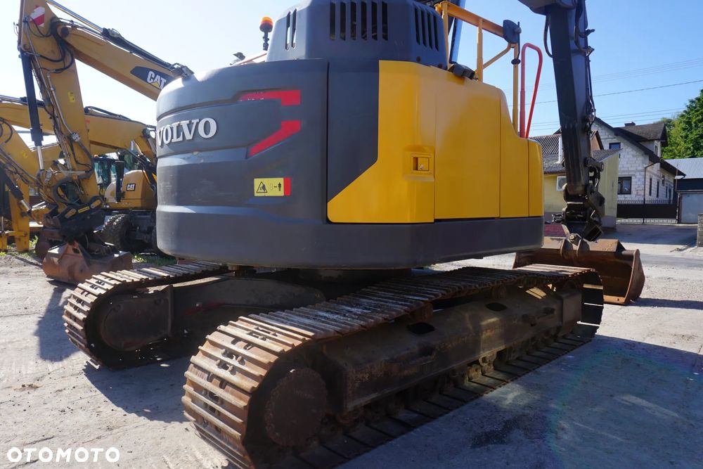 Volvo ECR 235 EL - 6