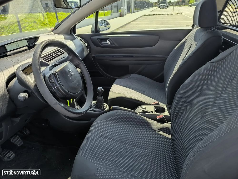 Citroën C4 1.6 HDi VTR - 7