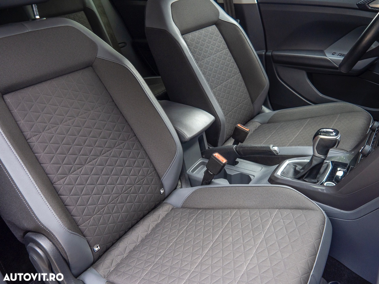 Volkswagen T-Cross 1.5 TSI DSG Advanced - 5
