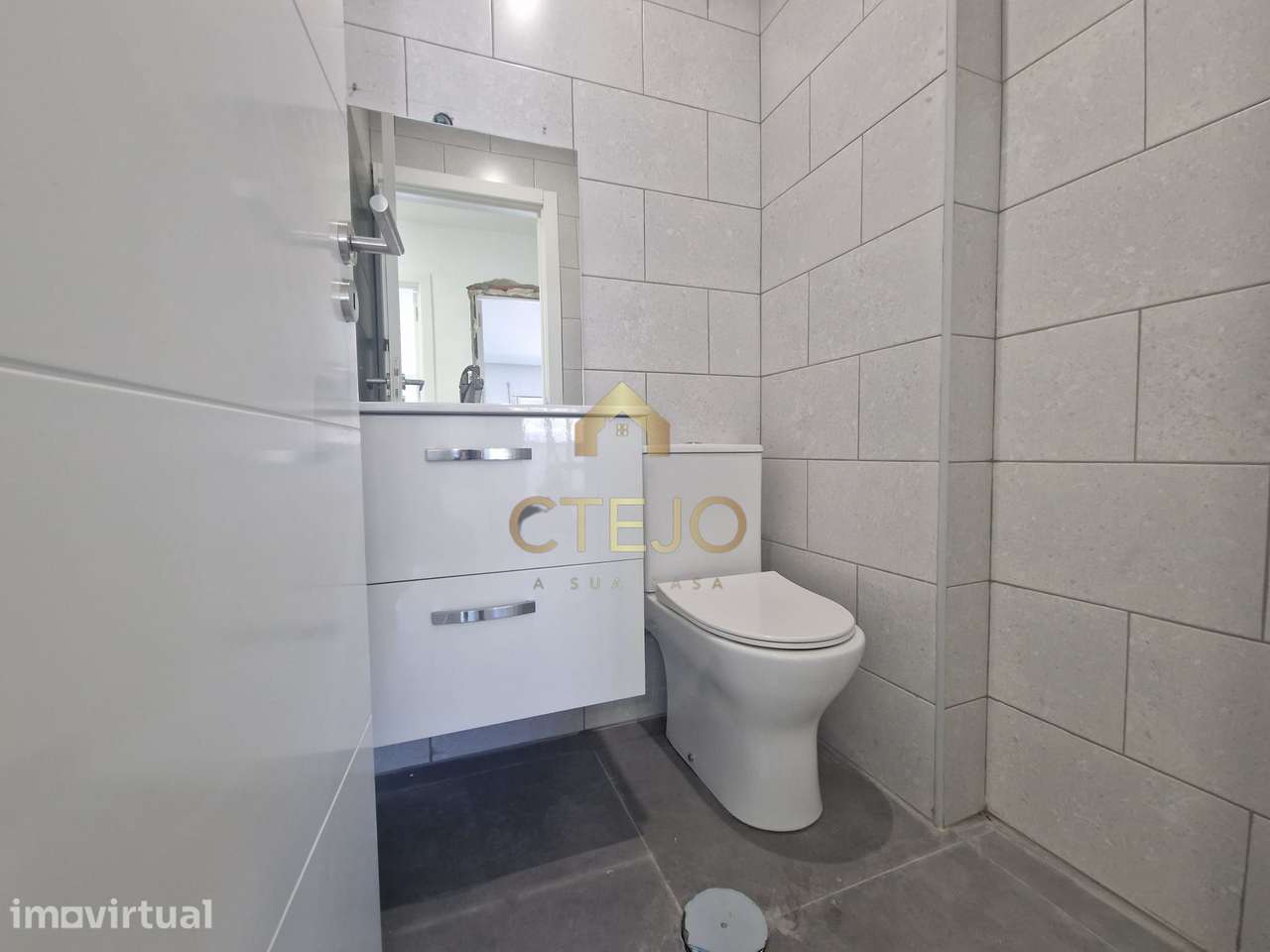 Apartamento T2 em Alhos Vedros, Moita - Grande imagem: 5/6
