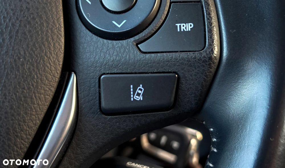 Toyota Auris 1.6 Premium - 31