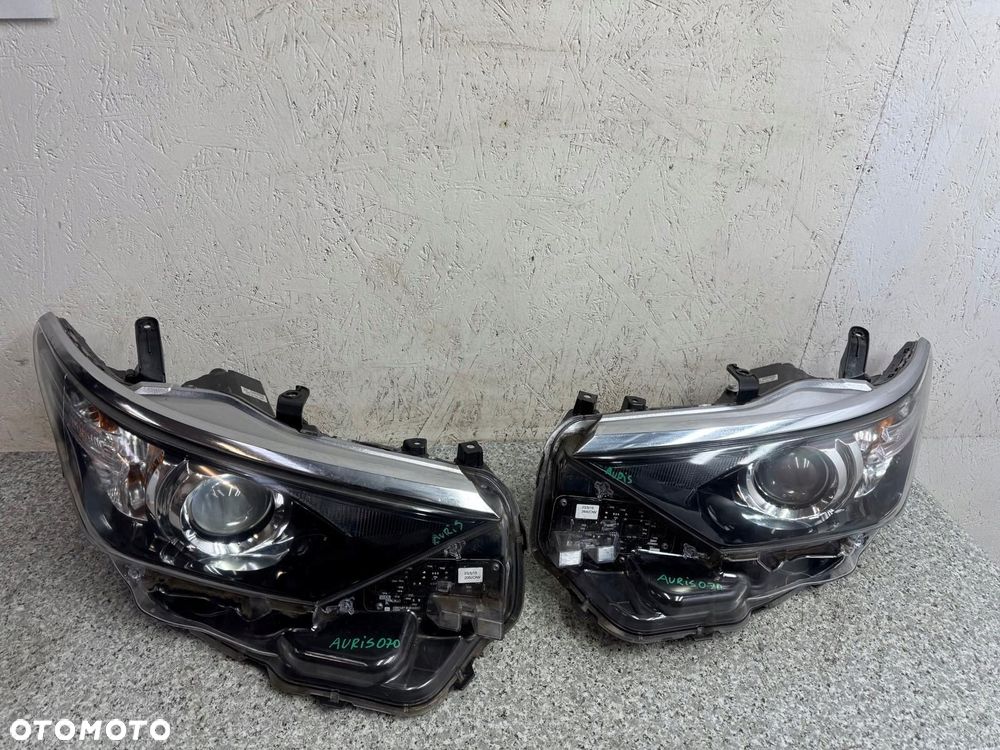 przód kompletny maska błotnik zderzak lampa pas toyota auris 2015-2018 070 - 11