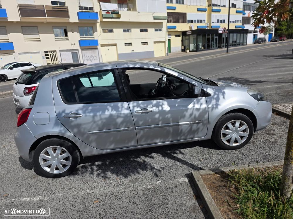 Renault Clio 1.5 dCi Confort - 4