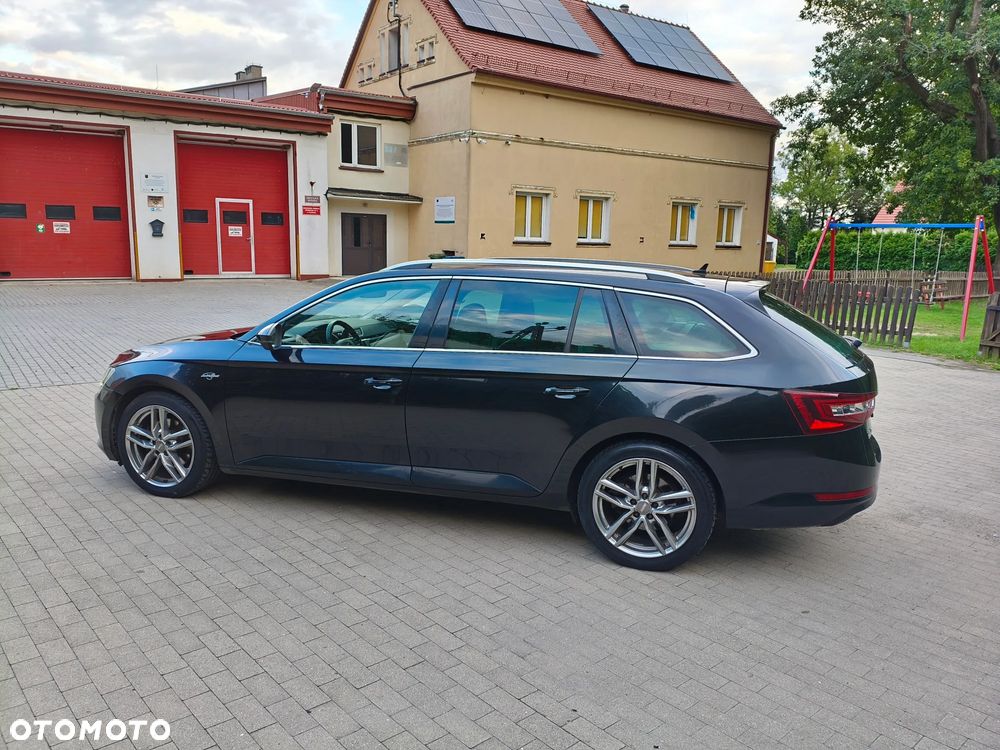 Skoda Superb 2.0 TDI L&K - 6
