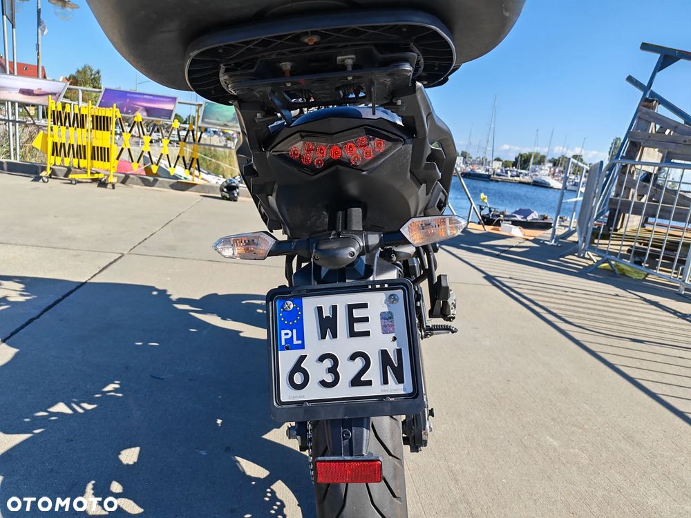 Kawasaki Versys 650 - 21