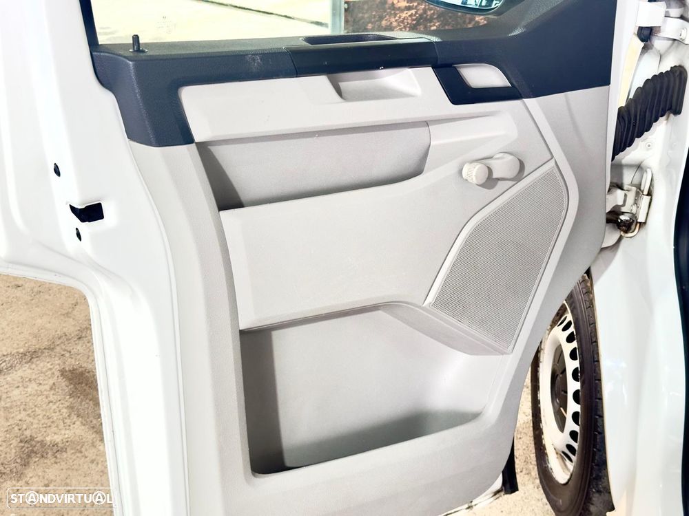 VW TRANSPORTER 2.0 TDI 3L - 11