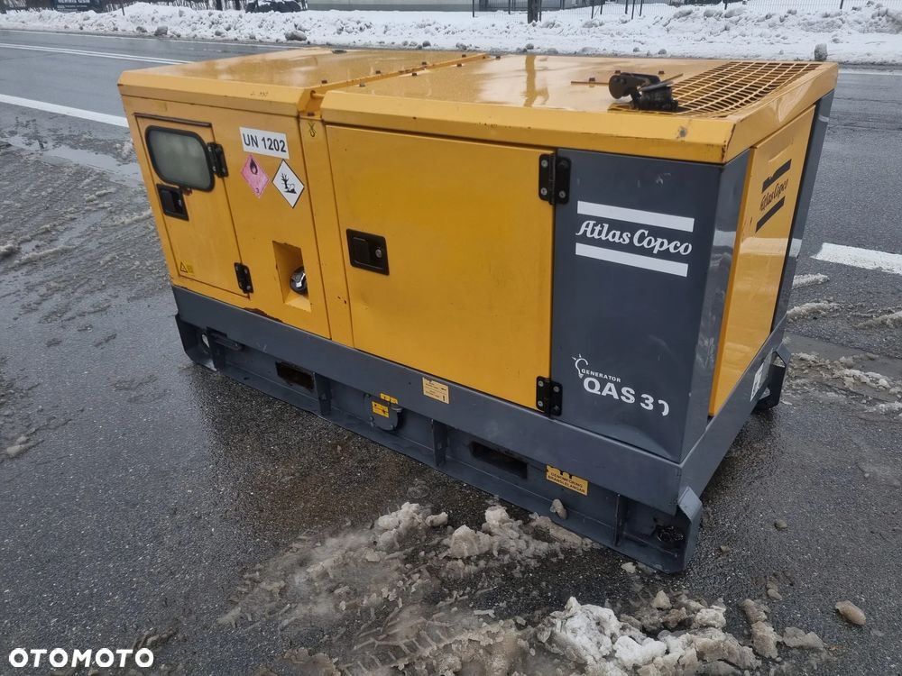 Atlas Copco QAS 30 KVA Agregat Generator wyciszony. Perfekcyjny stan! Silnik Kubota 4cylindry. Prądnica PARTNER Import Norwegia! Zadbana maszyna Serwisowana w DEKRA do końca - 4