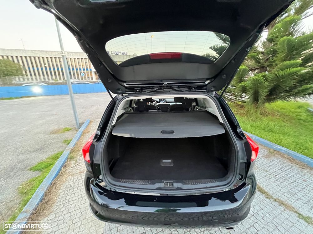 Ford Focus SW 1.5 TDCi EcoBlue Titanium - 21