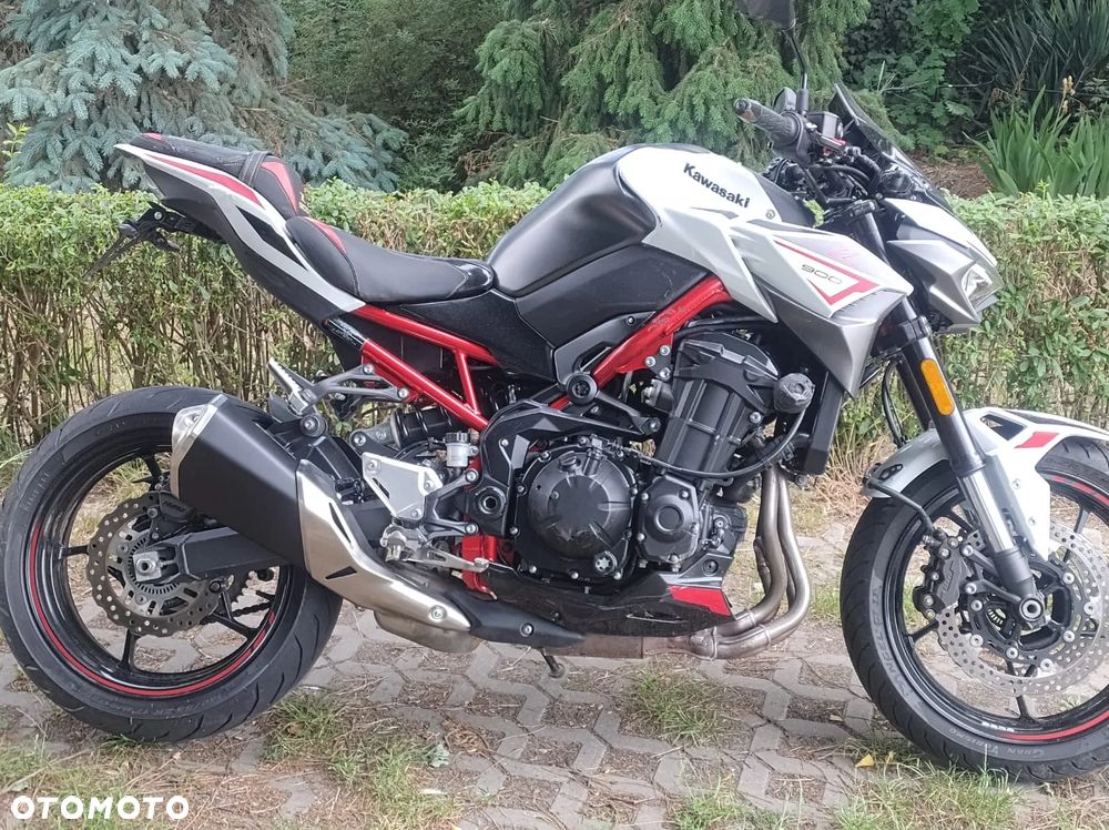 Kawasaki Z 900 - 6