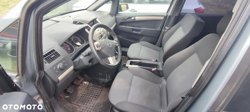 Opel Zafira 1.9 CDTI Edition Plus - 9