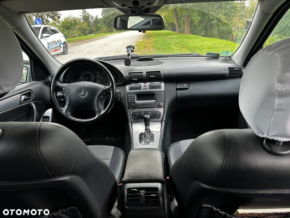 Mercedes-Benz Klasa C - 16