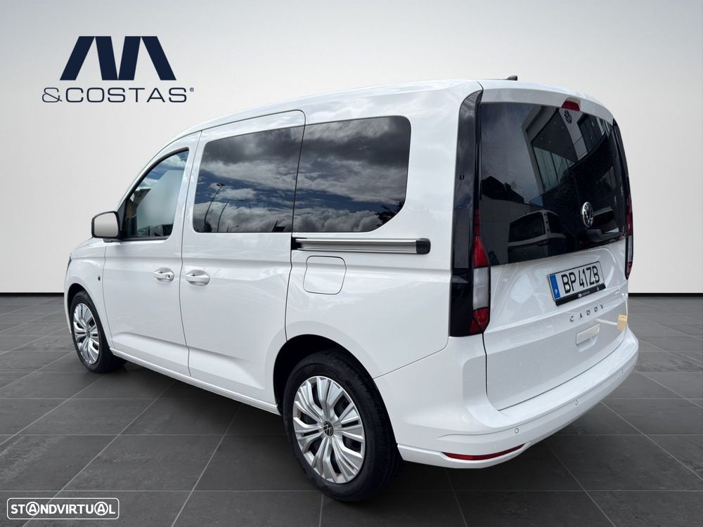 VW Caddy 2.0 TDI DSG - 5