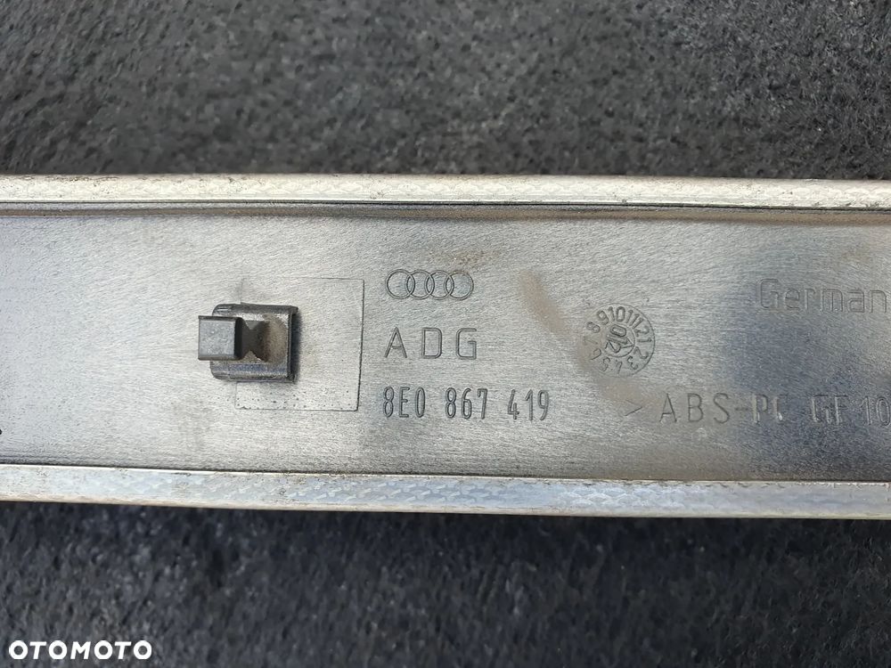 AUDI A4 B6 LISTWA OZDOBNA DEKOR DRZWI LEWY TYŁ 8E0867419 ALUMINIUM S-LINE - 5