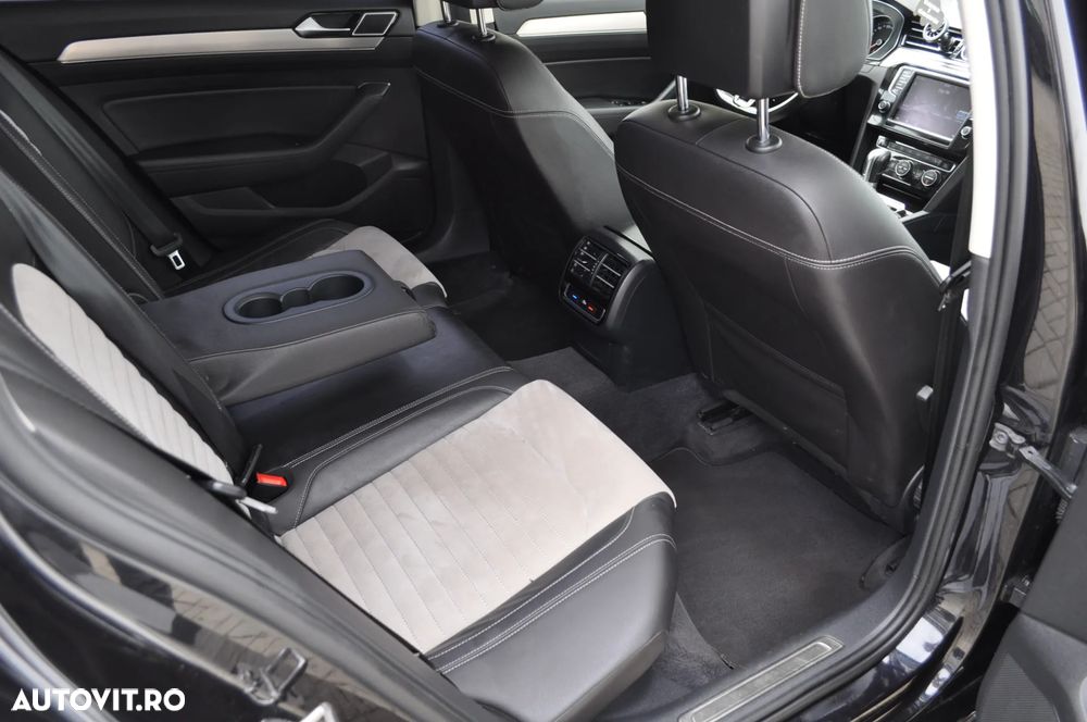 Volkswagen Passat 2.0 TDI SCR 4Motion DSG Highline - 21
